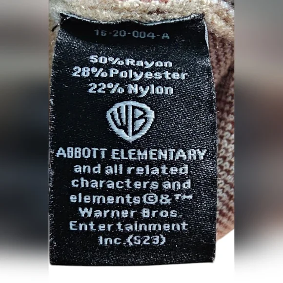 Warner Brothers - Abbott Elementary Sitcom Geometric Patterned Cardigan …​ - Picture 4 of 8